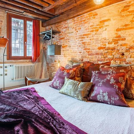Casa Manina Sul Ponte - Your Private Canal View البندقية المظهر الخارجي الصورة
