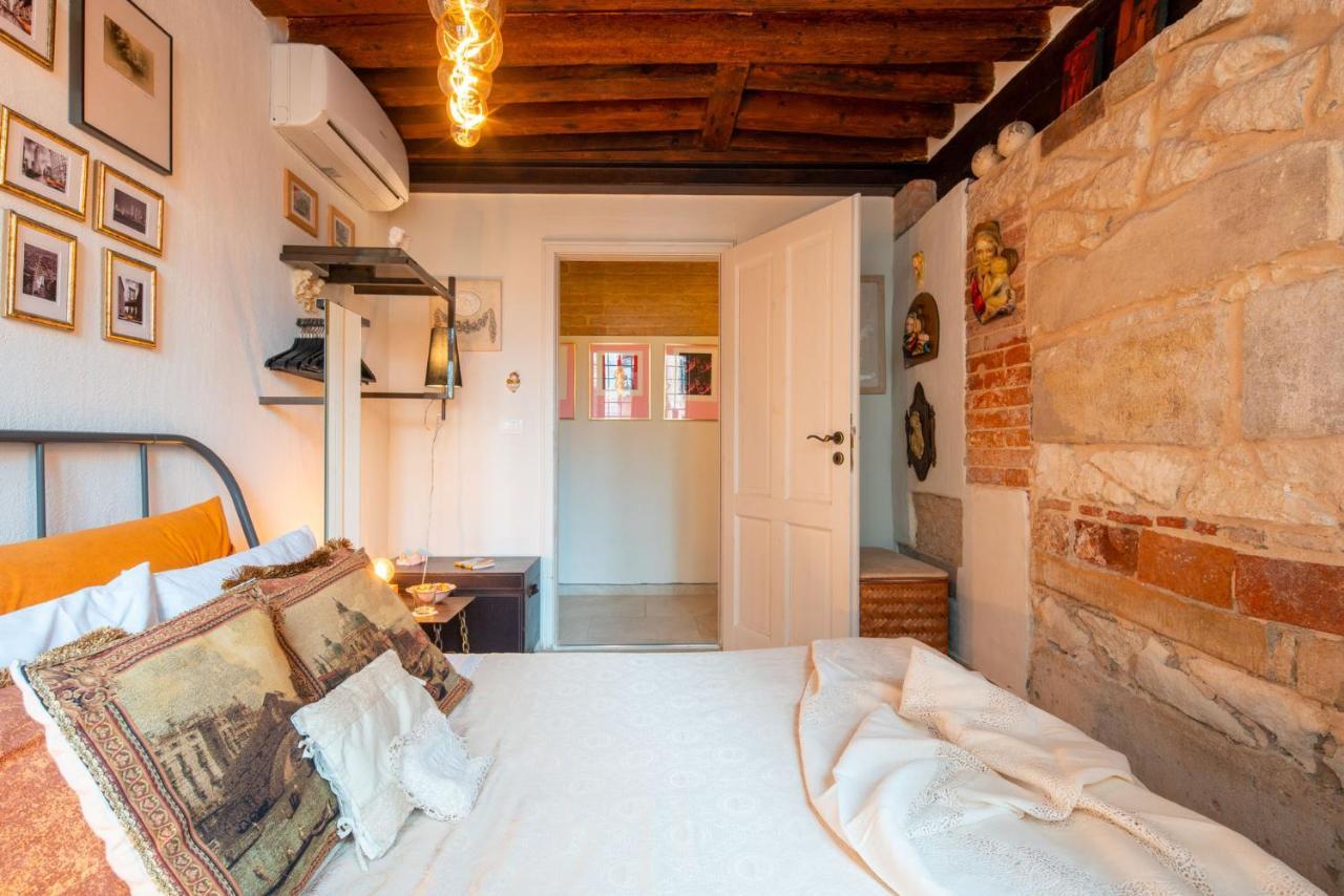 Casa Manina Sul Ponte - Your Private Canal View البندقية المظهر الخارجي الصورة